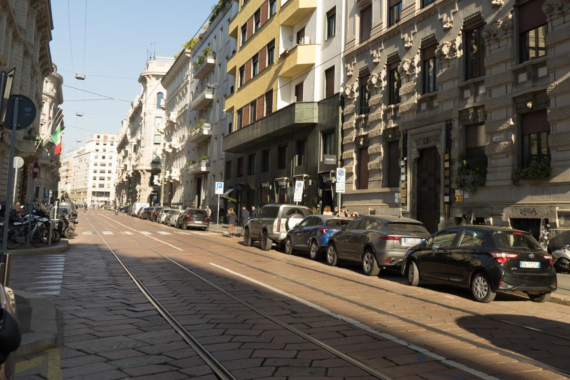Disciplini Apartment A 5 Min Dal Duomo Milano Ngoại thất bức ảnh